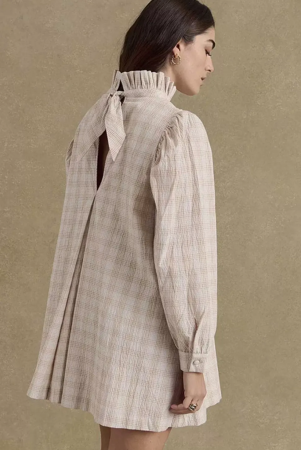 Robe Saga Carreaux Beige Et Blanc