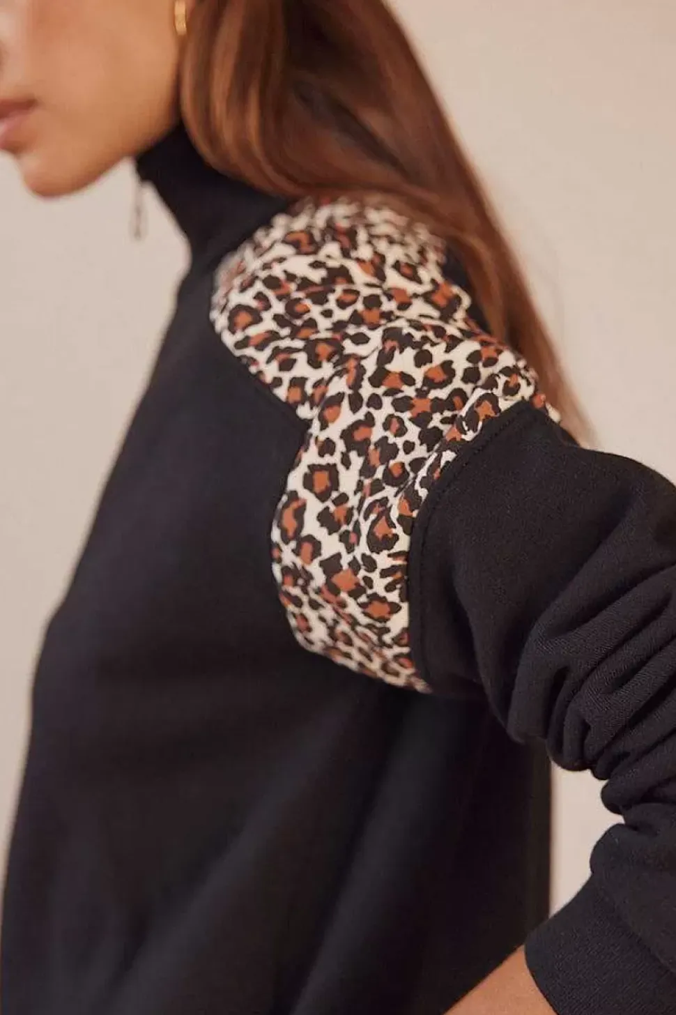 Robe Ugolin Noir Et Leopard
