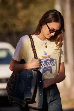 Tee-Shirt Boby Retour Vers Le Futur Rose Et Jaune
